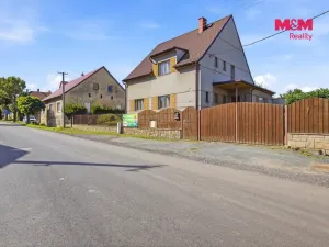 Prodej rodinného domu, Chrášťany, 148 m2