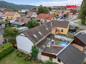 Prodej rodinného domu, Králův Dvůr - Počaply, nám. 1. máje, 155 m2
