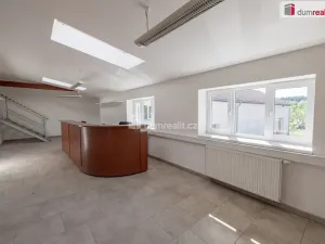 Pronájem výrobních prostor, Doksy, Václ. Plecitého, 4300 m2