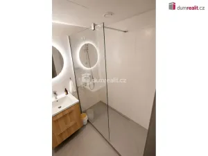 Pronájem bytu 1+kk, Praha - Modřany, Kolmanova, 37 m2