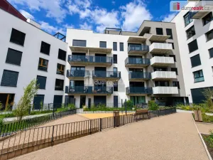Pronájem bytu 1+kk, Praha - Modřany, Kolmanova, 37 m2