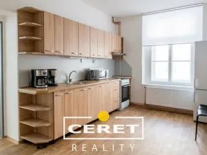 Prodej komerční nemovitosti, Žatec, Studentská, 3500 m2