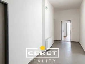 Prodej komerční nemovitosti, Žatec, Studentská, 3500 m2