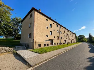 Prodej bytu 2+1, Chvaletice, Dukelská, 48 m2