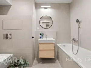 Prodej bytu 2+kk, Praha - Holešovice, Tusarova, 43 m2