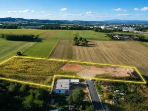 Prodej komerčního pozemku, Hůry, Pod Strání, 11525 m2