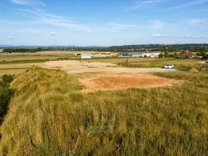 Prodej komerčního pozemku, Hůry, Pod Strání, 11525 m2
