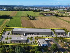 Prodej komerčního pozemku, Hůry, Pod Strání, 11525 m2