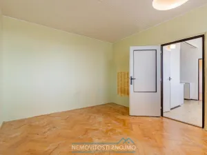 Prodej bytu 3+1, Znojmo, Pod Soudním vrchem, 73 m2