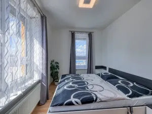 Pronájem bytu 2+kk, Plzeň, U Borských kasáren, 52 m2