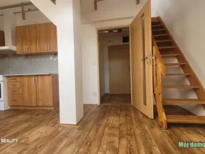 Pronájem bytu 3+kk, Praha - Radotín, Věštínská, 85 m2