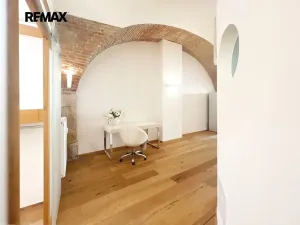 Prodej bytu 1+kk, Škvorec, Tyršova, 97 m2