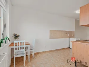 Prodej bytu 2+1, Dobronín, Šeříková, 64 m2