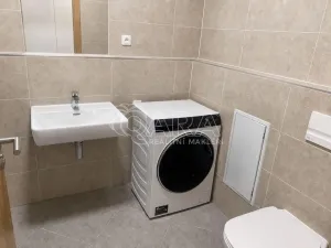 Pronájem bytu 1+kk, Praha - Hlubočepy, náměstí Olgy Scheinpflugové, 43 m2