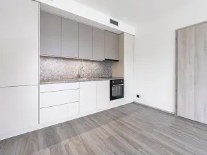 Pronájem bytu 2+kk, Praha - Hlubočepy, Slivenecká, 37 m2