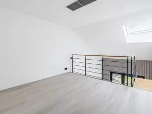 Pronájem bytu 2+kk, Praha - Hlubočepy, Na Zlíchově, 38 m2