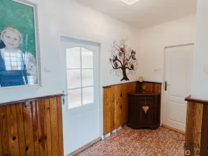 Prodej rodinného domu, Katov, 200 m2