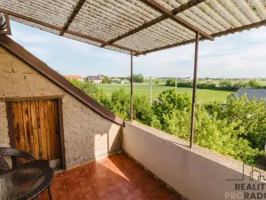 Prodej rodinného domu, Katov, 200 m2