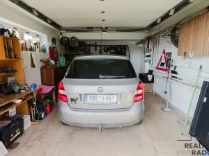 Prodej rodinného domu, Katov, 200 m2