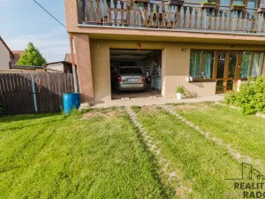 Prodej rodinného domu, Katov, 200 m2