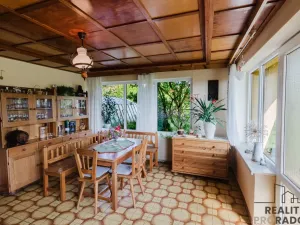 Prodej rodinného domu, Katov, 200 m2