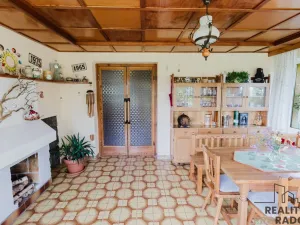 Prodej rodinného domu, Katov, 200 m2