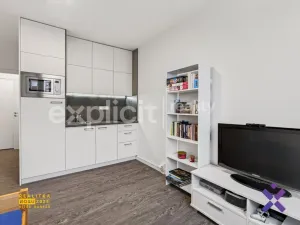 Prodej bytu 1+kk, Zlín, třída Tomáše Bati, 22 m2