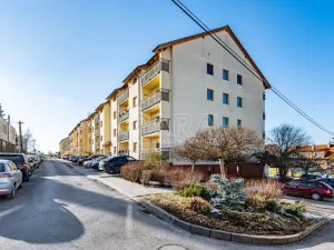 Pronájem bytu 2+kk, Hořovice, U Školky, 57 m2