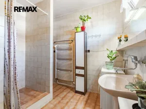 Prodej bytu 3+1, Hvozdnice, 83 m2