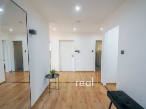 Prodej rodinného domu, Snovídky, 240 m2