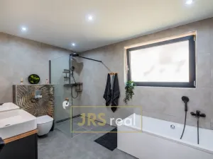 Prodej rodinného domu, Snovídky, 240 m2