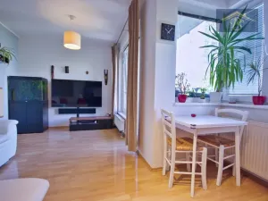 Pronájem bytu 3+kk, Praha - Strašnice, Názovská, 56 m2