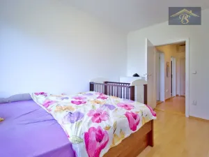 Pronájem bytu 3+kk, Praha - Strašnice, Názovská, 56 m2