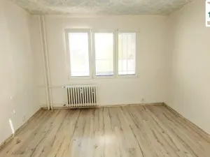 Pronájem bytu 3+1, Cheb, Májová, 55 m2