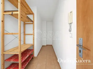 Prodej bytu 2+kk, Praha - Čakovice, Marty Krásové, 48 m2