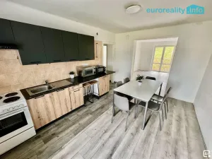 Prodej bytu 2+1, Horní Slavkov, Zahradní, 57 m2