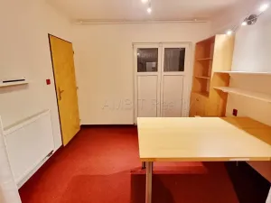 Pronájem kanceláře, Praha - Řepy, Žalanského, 60 m2