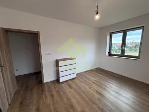Prodej rodinného domu, Lužany, 156 m2