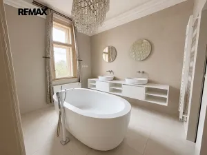 Prodej bytu 3+1, Praha - Vinohrady, Vinohradská, 130 m2