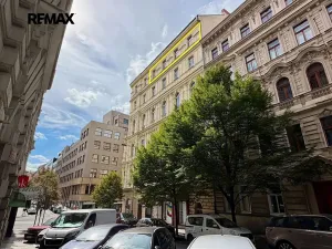 Prodej bytu 3+1, Praha - Vinohrady, Vinohradská, 130 m2