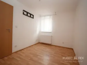 Pronájem bytu 2+kk, Tábor, Budějovická, 38 m2