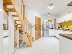 Pronájem bytu 4+kk, Praha - Smíchov, Radlická, 87 m2