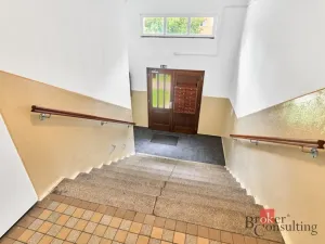 Prodej bytu 2+1, Ostrov, Masarykova, 55 m2