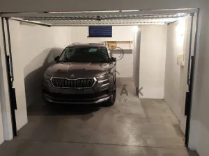 Pronájem garáže, České Budějovice - České Budějovice 3, U Trojice, 20 m2