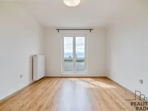 Pronájem bytu 1+kk, Havířov - Město, Dlouhá třída, 23 m2