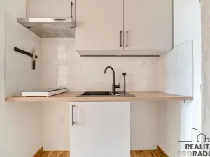 Pronájem bytu 1+kk, Havířov - Město, Dlouhá třída, 23 m2