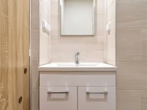 Pronájem bytu 1+kk, Havířov - Město, Dlouhá třída, 23 m2