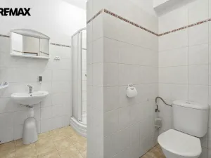Prodej činžovního domu, Rokytnice nad Jizerou - Horní Rokytnice, 700 m2