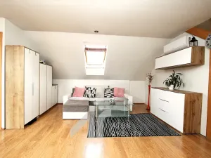 Prodej rodinného domu, Zaječí, Dlážděná, 100 m2