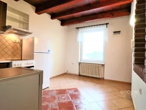 Pronájem bytu 2+kk, Neveklov, Pod Radnicí, 36 m2